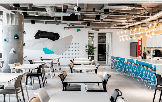 辦公室裝修設(shè)計：藍色與何色搭配為宜？