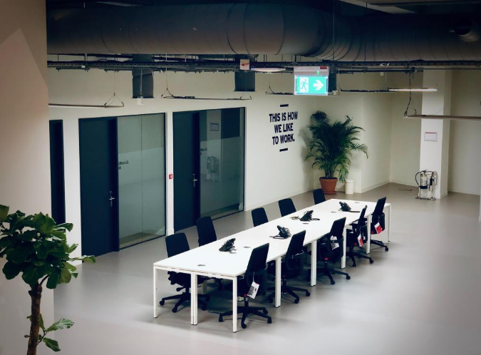 上海辦公室裝修:會議室顏色搭配的藝術(shù)