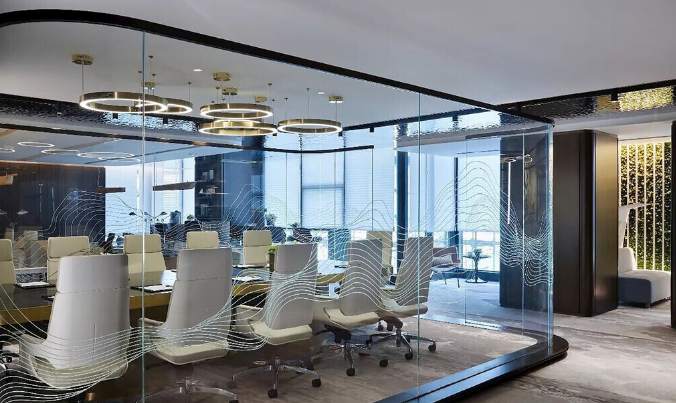 上海辦公室裝修設(shè)計(jì)：水波紋不銹鋼，讓你的空間瞬間升級(jí)！